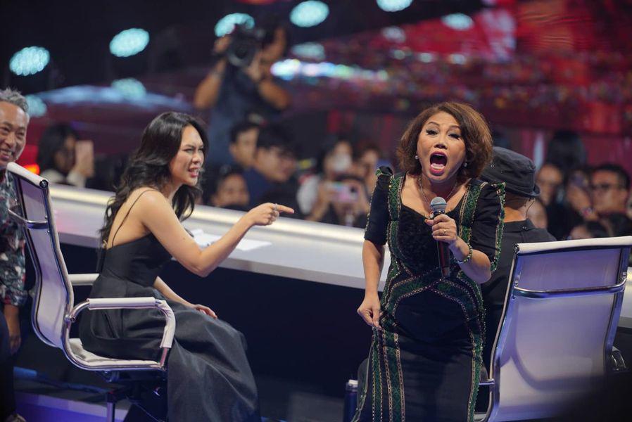 Siu Black thẳng thắn &#34;chê&#34; thí sinh Vietnam Idol ngay trên sóng truyền hình trực tiếp - 4
