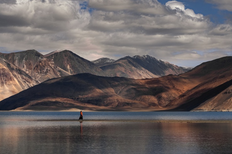 Hồ Pangong - Nơi giao thoa của trời và đất - 4