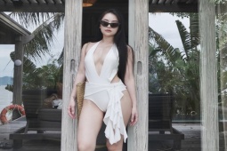 Thời trang - "Ngọc nữ lookbook" khoe vóc dáng quyến rũ với đồ bơi