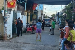 Pháp luật - Đánh chết con gái 11 tuổi rồi cố thủ trong nhà