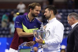 Thể thao - Medvedev "mổ xẻ" thua chung kết US 0pen, "Nhà vua" khẳng định vị thế số 1