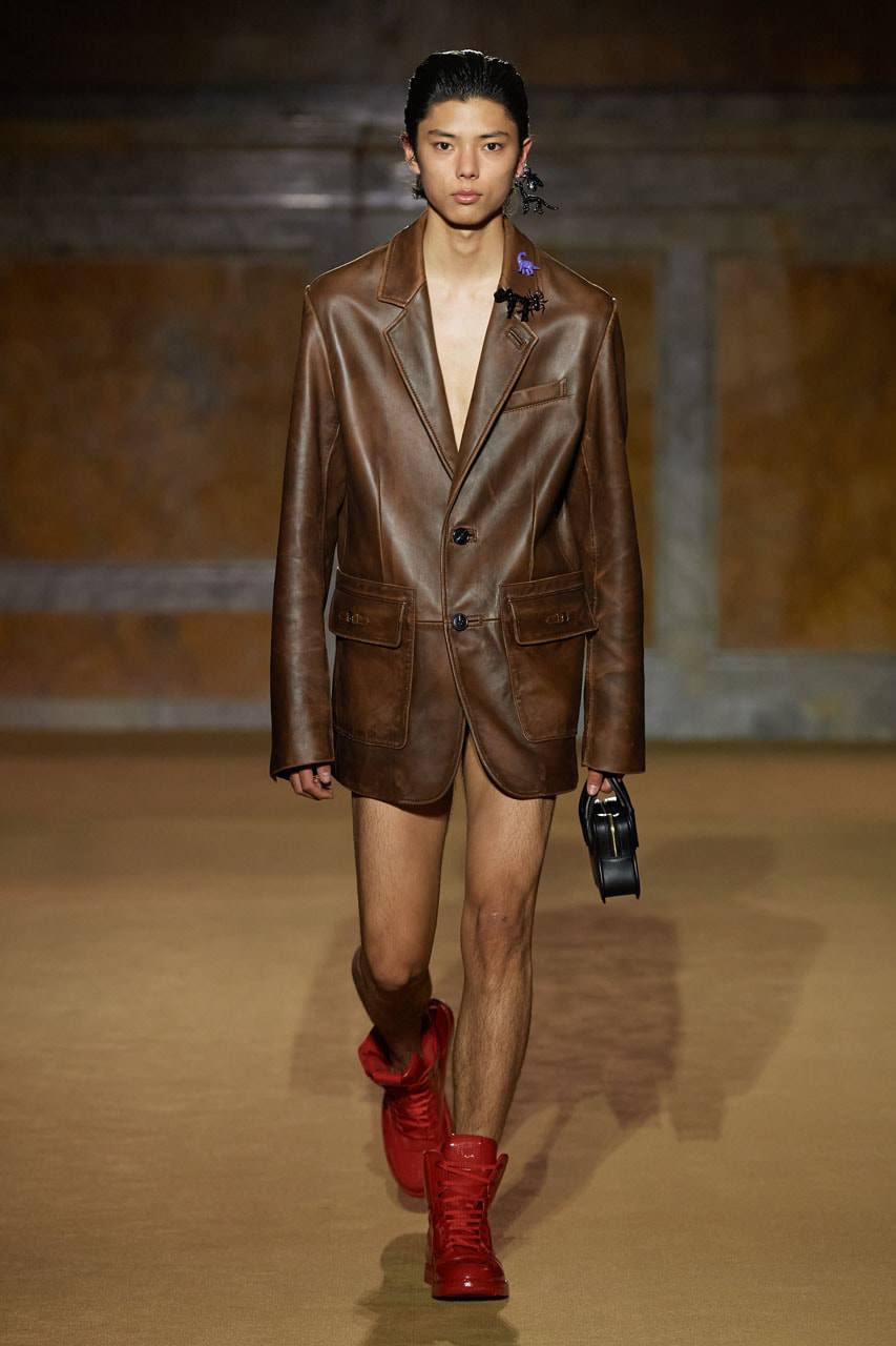 Những món đồ da kinh điển và sống động tại Tuần lễ thời trang New York - 3