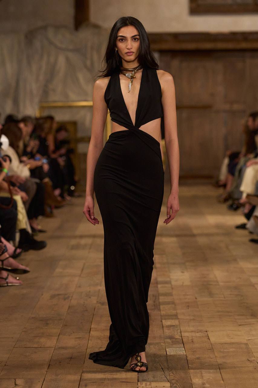 Sự trở lại quyến rũ của Ralph Lauren tại Tuần lễ thời trang New York - 2