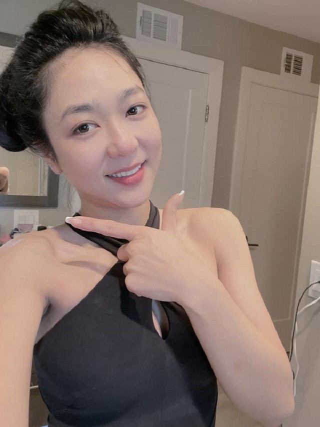 Hà Thanh Xuân sáng nào dậy cũng phải uống nước ấm, da mặt đẹp đến Quang Lê còn mê - 6
