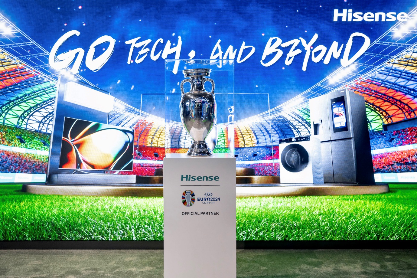 Tập đoàn Hisense tiếp tục tài trợ cho Giải bóng đá vô địch châu Âu 2024 - 2