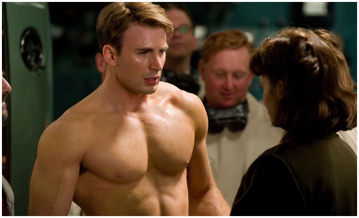 Chris Evans là nam tài tử điển trai nổi tiếng với vai "Đội trưởng Mỹ" trong bộ phim "Vũ trụ Điện ảnh Marvel".

