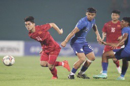 Video bóng đá U23 Việt Nam - U23 Singapore: Áp đảo toàn diện, trừng phạt sai lầm (Vòng loại U23 châu Á)