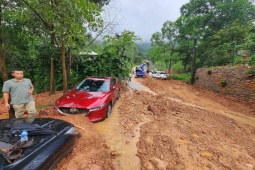 Chính trị - Xã hội - Kiểm soát chặt chẽ hoạt động xây dựng ở khu vực sườn dốc, ven sông