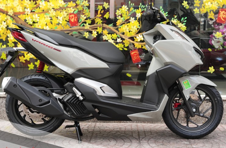 Giá Honda Vario 160 tháng 9/2023, giảm sập sàn 13 triệu đồng - 7