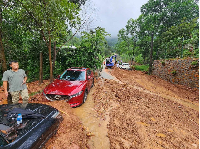 UBND TP Hà Nội yêu cầu tập trung công tác phòng chống lũ quét và sạt lở đất