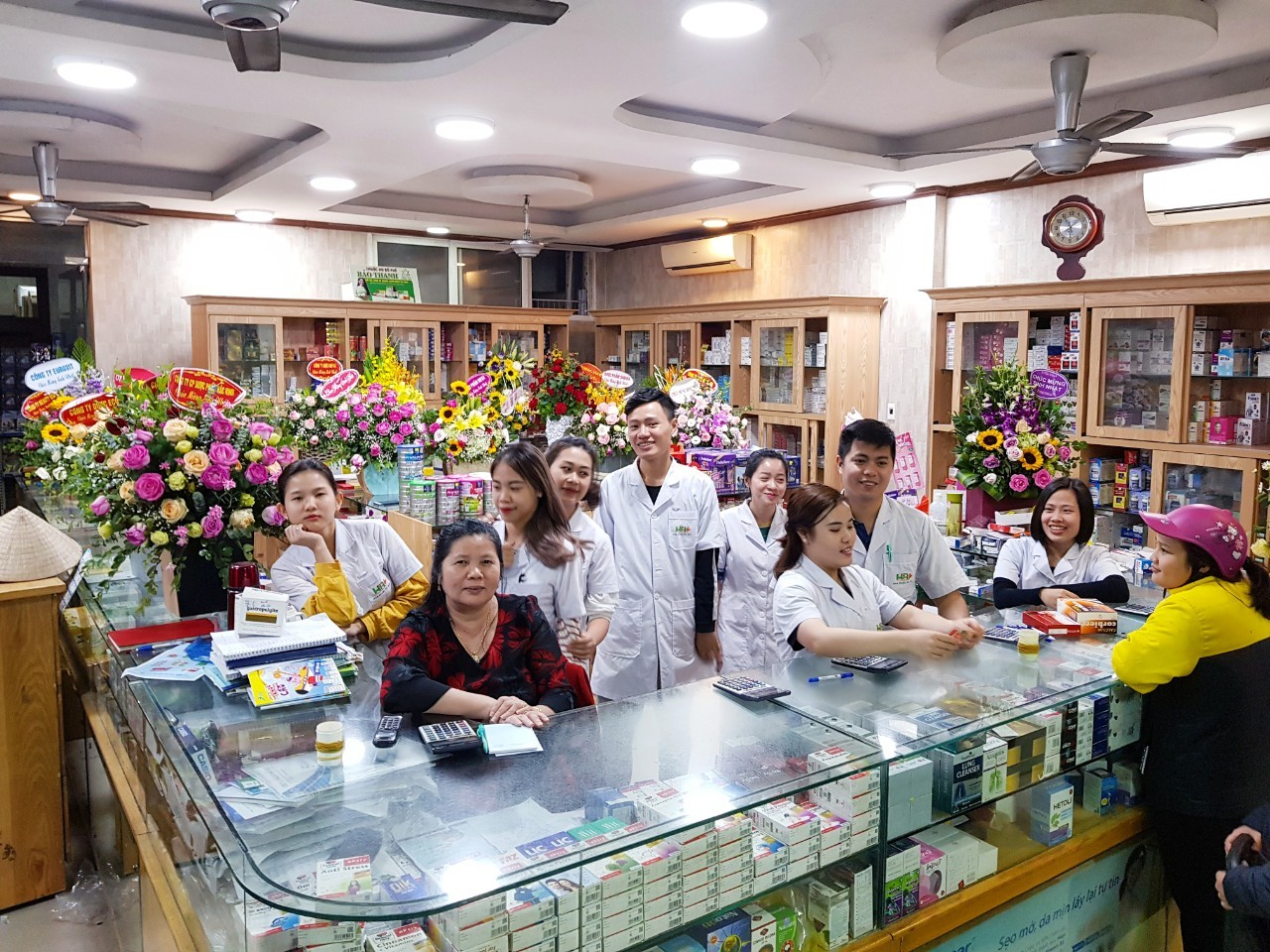 Đội ngũ Dược sĩ giàu kinh nghiệm tại Nhà thuốc Hà Bắc