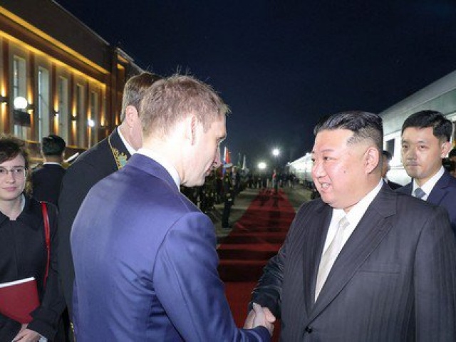 Thế giới - Hàn, Nhật: Bình Nhưỡng phóng 2 tên lửa đạn đạo trước thềm thượng đỉnh Nga-Triều