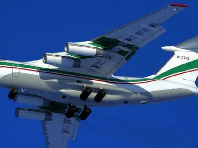 Báo Ukraine: Máy bay vận tải Iran cất cánh từ bán đảo Crimea