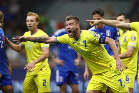 Video bóng đá Italia - Ukraine: Rượt đuổi hiệp 1, thắng lợi tối thiểu (Vòng loại EURO 2024)