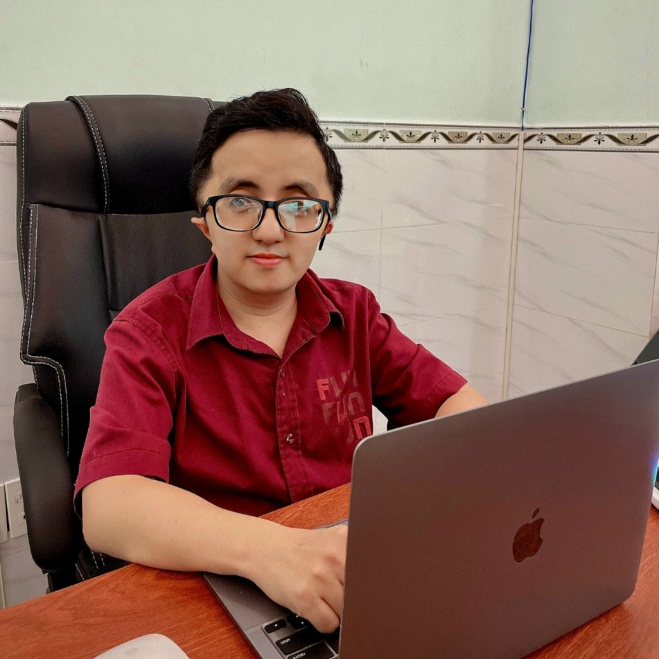 Nên thuê dịch vụ quảng cáo facebook hay tự chạy? - 1