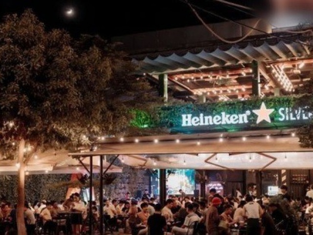 Pháp luật - Công an triệu tập nhóm người gây rối tại “phố ăn nhậu” Đà Nẵng