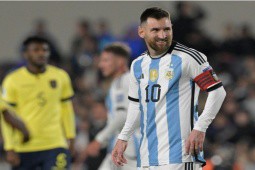 HLV của Argentina tiết lộ Messi dính chấn thương, phải nghỉ thi đấu bao lâu?