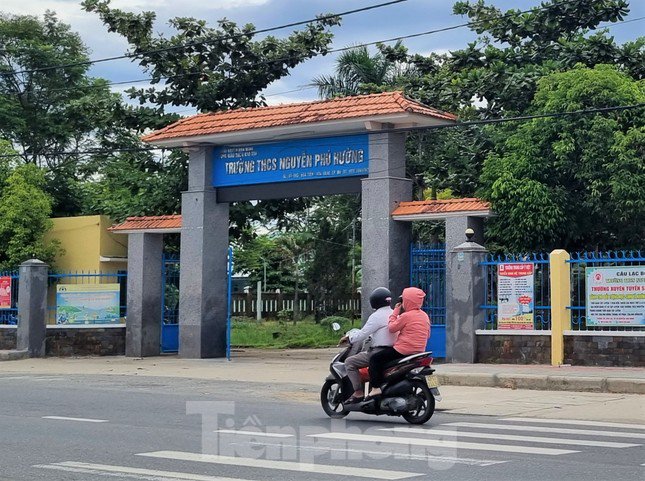 Trường THCS Nguyễn Phú Hường là trường ghi nhận nhiều ca đau mắt đỏ nhất tại huyện Hòa Vang. (Ảnh: Thanh Trần).