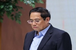 Tin tức trong ngày - Thủ tướng và các đại biểu dành phút mặc niệm tưởng nhớ các nạn nhân trong vụ cháy ở Hà Nội