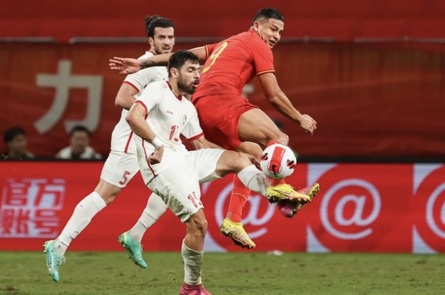 NHM tấn công đội tuyển Trung Quốc trên mạng xã hội, đòi hoàn vé - 2