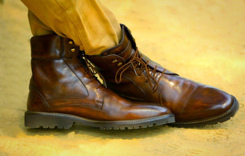 Bí quyết giúp chàng đi giày mới không bị phồng rộp - 3