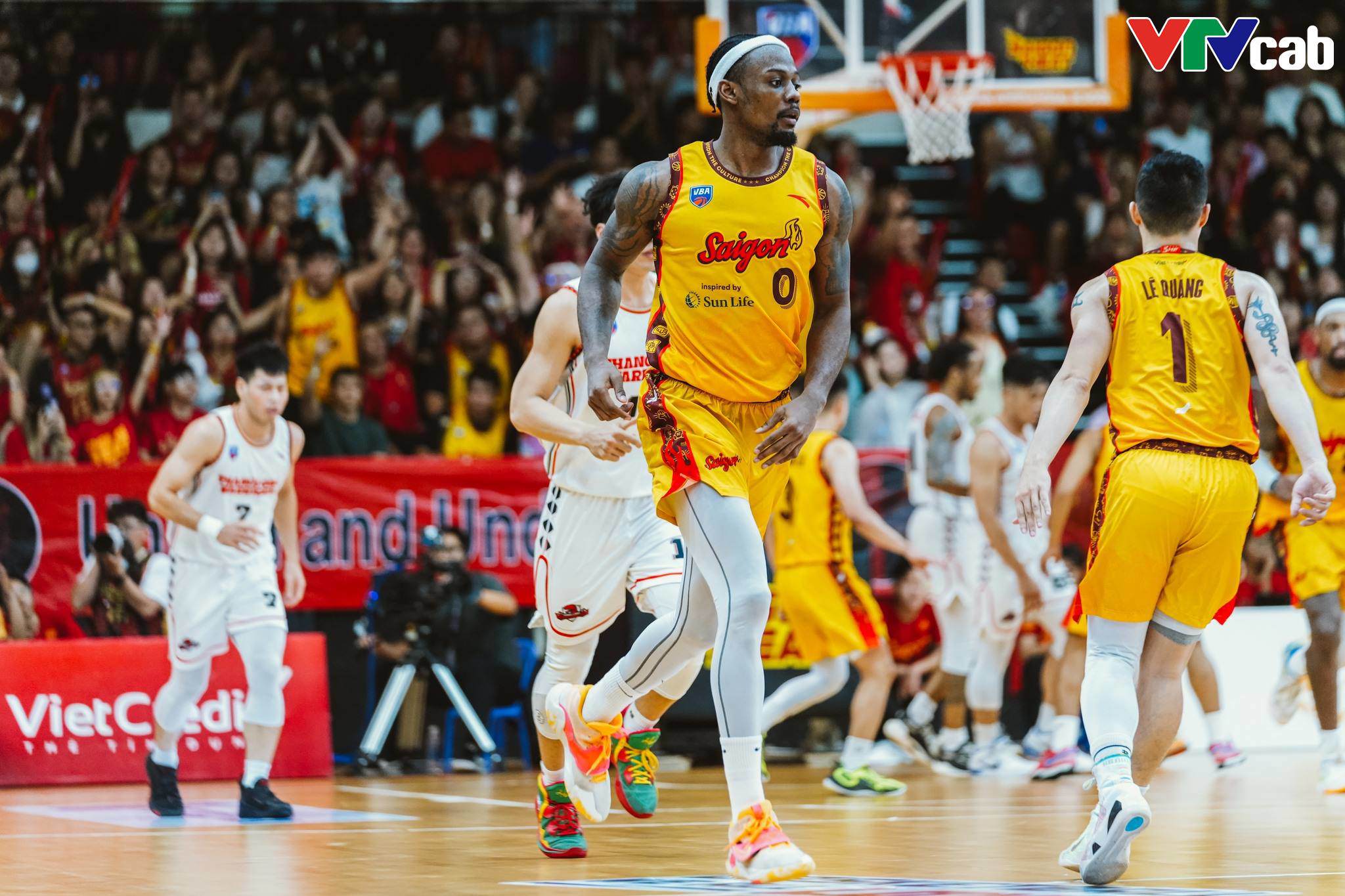 Chung kết VBA 2023 giữa Saigon Heat và Nha Trang Dolphins hấp dẫn trên VTVcab - 2