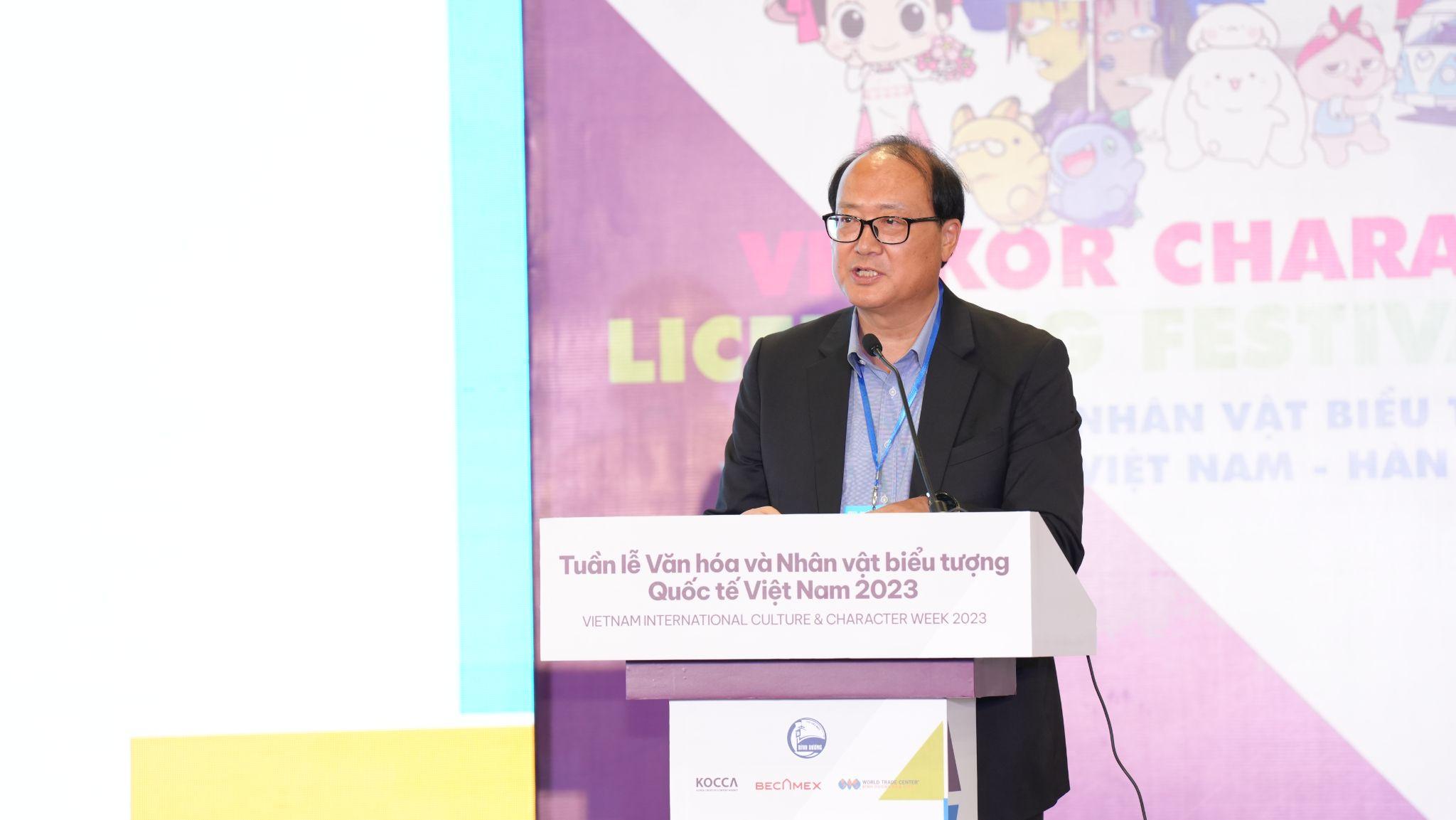 Ông Hong Jeong Yong - Giám đốc KOCCA Việt Nam phát biểu khai mạc Tuần lễ Văn hoá và Nhân vật biểu tượng Quốc tế Việt Nam 2023
