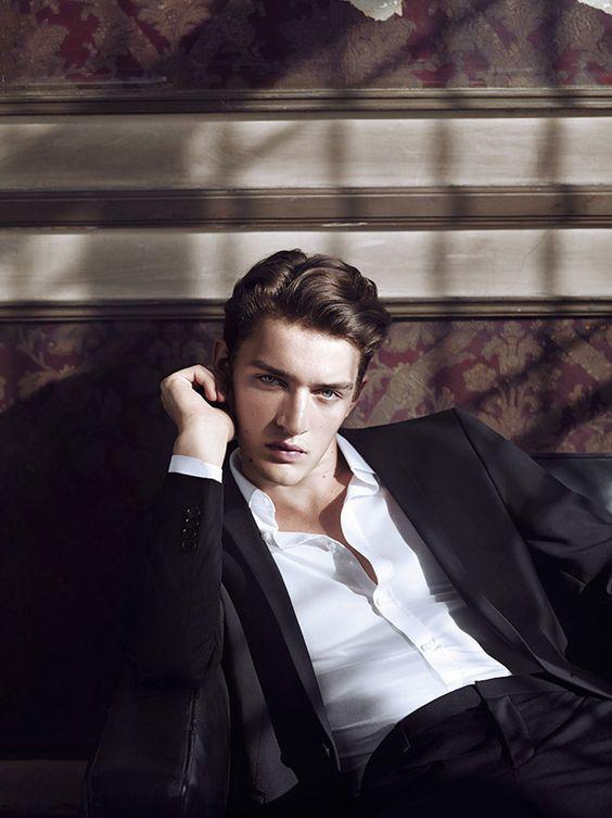 2 loại viên uống giúp chàng trẻ trung, thân hình cân đối - 1