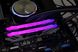 Công nghệ thông tin - Dòng RAM DDR5 tốc độ "khủng" với hiệu ứng đèn RGB của Kingston