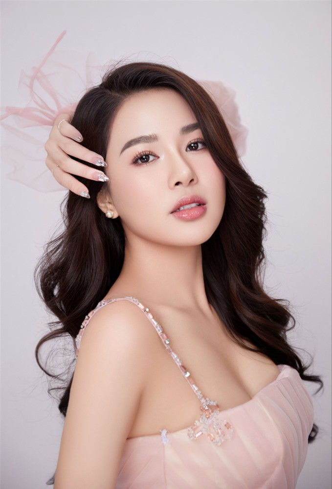 Hoa khôi Đỗ Hà Trang nổi bật giữa dàn người đẹp, siêu mẫu tại sự kiện - 7