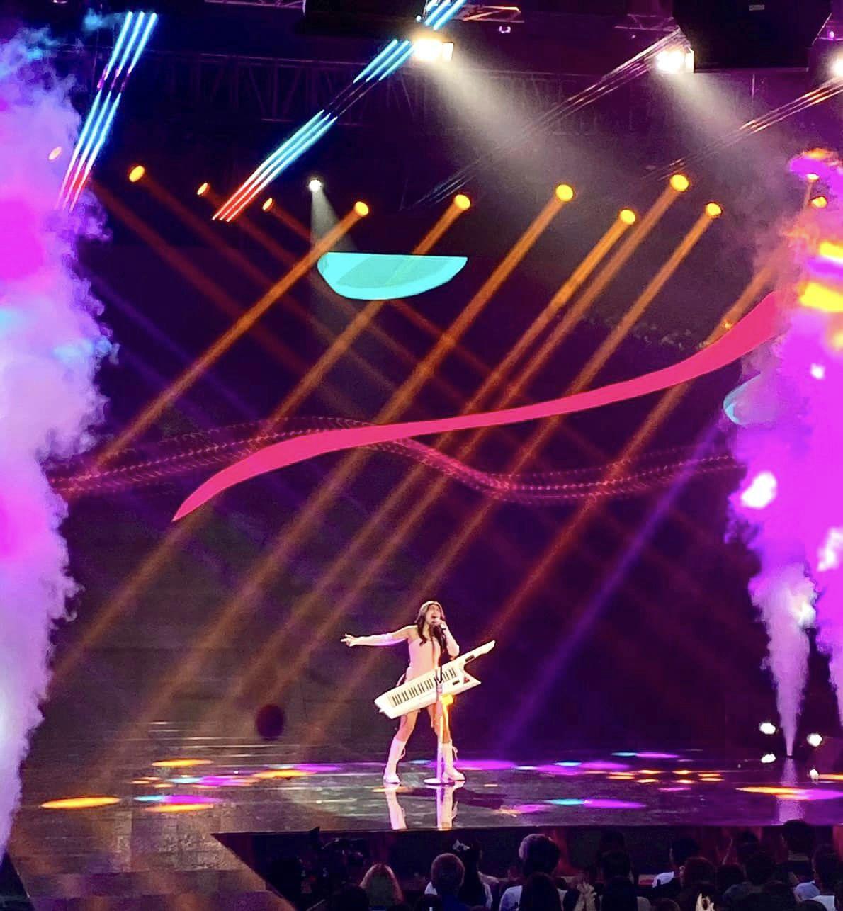 Liveshow 2&nbsp; của Vietnam Idol tiếp tục là một đêm nhạc "chán".