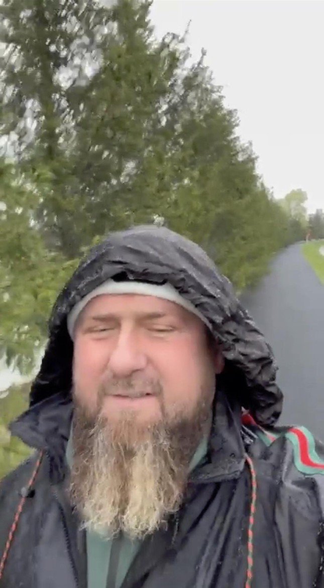 Hình ảnh ông Ramzan Kadyrov trong video mới đăng tải.