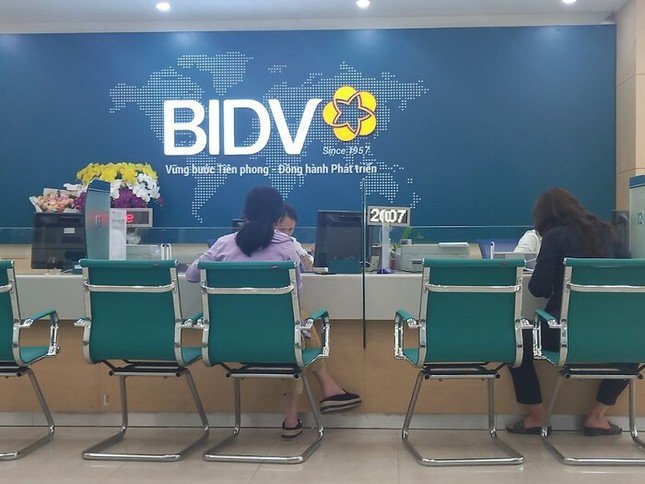 BIDV đưa lãi suất tiết kiệm xuống thấp nhất trong vòng 3 năm và ngang bằng 2 ngân hàng trong nhóm Big 4.