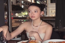 Thời trang - "Bé gái lai xinh đẹp nhất thế giới" có gu ăn mặc trưởng thành hút triệu người trên MXH