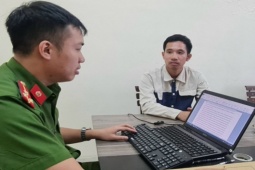 Tin tức trong ngày - Tài xế xe tải tông chết người rồi bỏ đi khai: "Tưởng va vào cành cây"