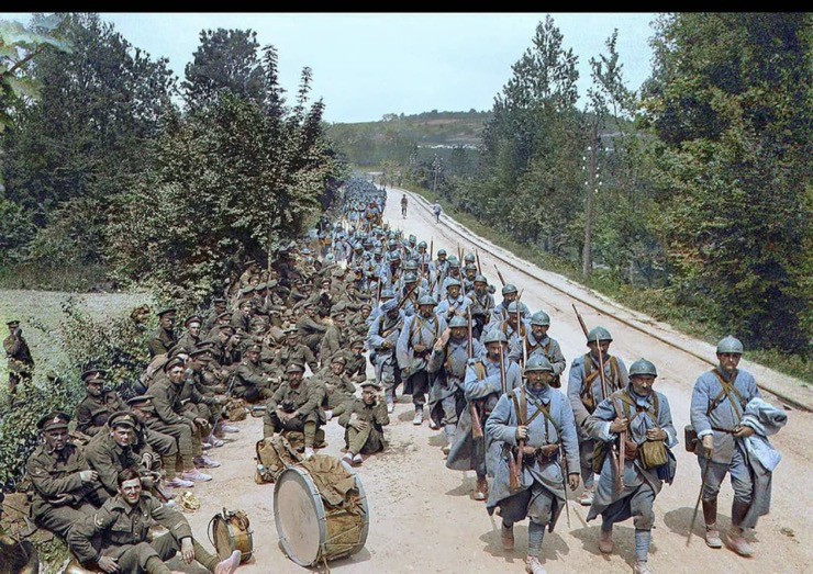 Khi Thế chiến 1 nổ ra vào năm 1914, Anh và Pháp trở thành đồng minh.
