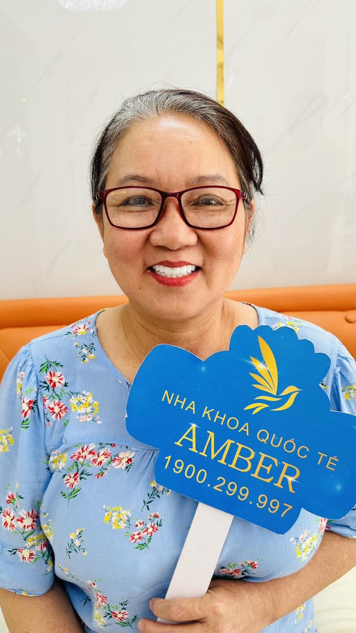 Phòng khám nha khoa quốc tế Amber là một trong các nha khoa tiên phong cam kết mang tới “Chất lượng tốt – Chi phí hợp lý” tới tất cả khách hàng.