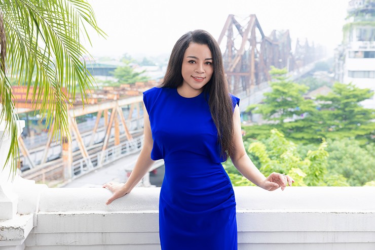 NSƯT Tố Nga tôn vinh điệu Ví Giặm quê hương ở &#34;Con đường âm nhạc&#34; tháng 9 - 13