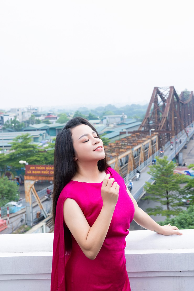 NSƯT Tố Nga tôn vinh điệu Ví Giặm quê hương ở &#34;Con đường âm nhạc&#34; tháng 9 - 5