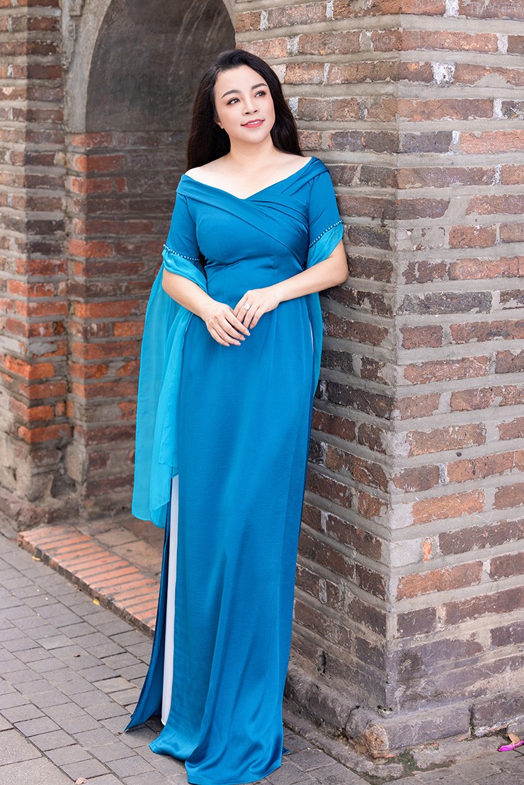 NSƯT Tố Nga tôn vinh điệu Ví Giặm quê hương ở &#34;Con đường âm nhạc&#34; tháng 9 - 9