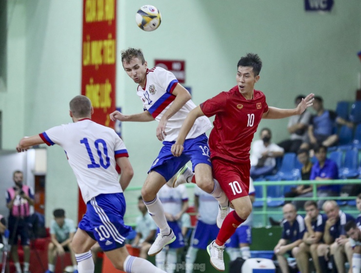 Futsal Việt Nam gây bất ngờ trước đội thứ 4 thế giới - 1