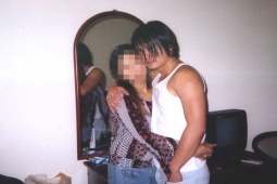 Đời sống Showbiz - "Ông vua nhạc miền Tây" làm ăn thua lỗ 20 tỷ, vướng ồn ào 25.000 USD với fan