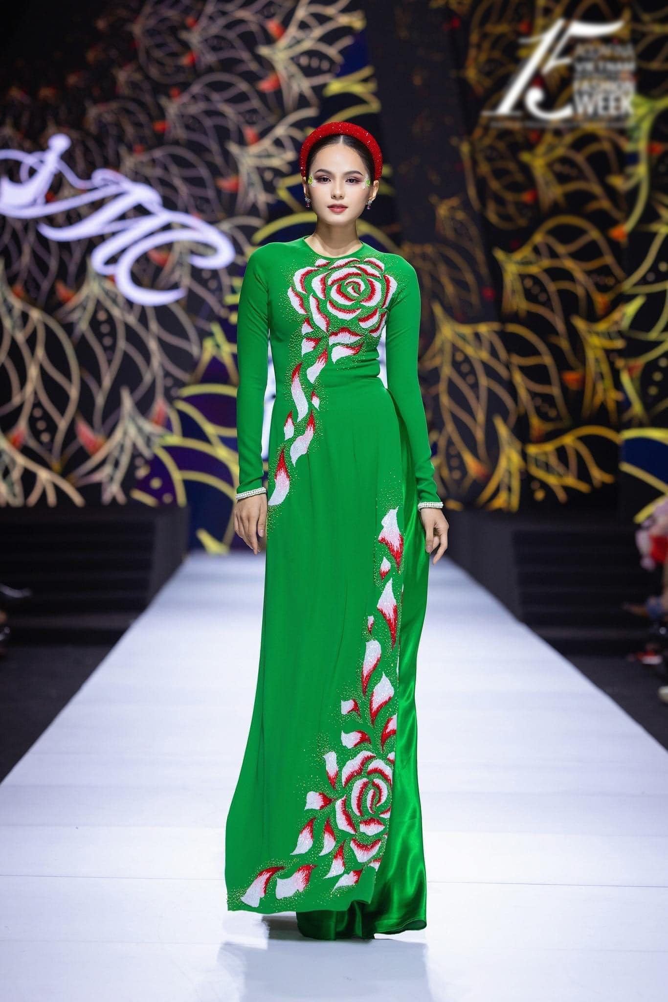 Hai mỹ nhân nổi bật ở Miss Universe Vietnam 2023: Có con gái diễn viên Lê Hoá - 11