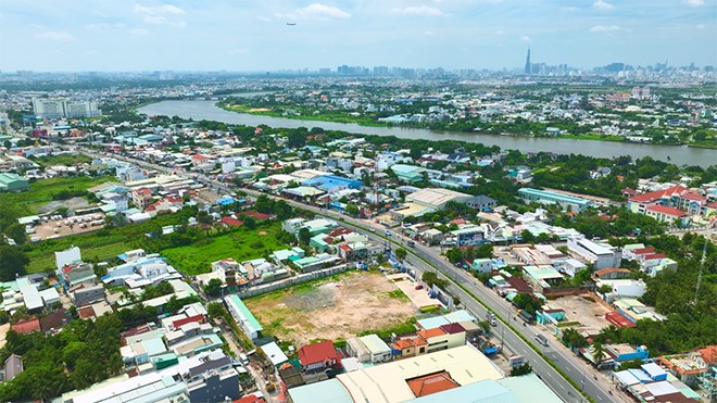 TP. Thuận An là địa phương đông dân nhất của tỉnh Bình Dương, đóng góp quan trọng trong mục tiêu phát triển kinh tế của tỉnh. Ảnh: Quốc Anh.