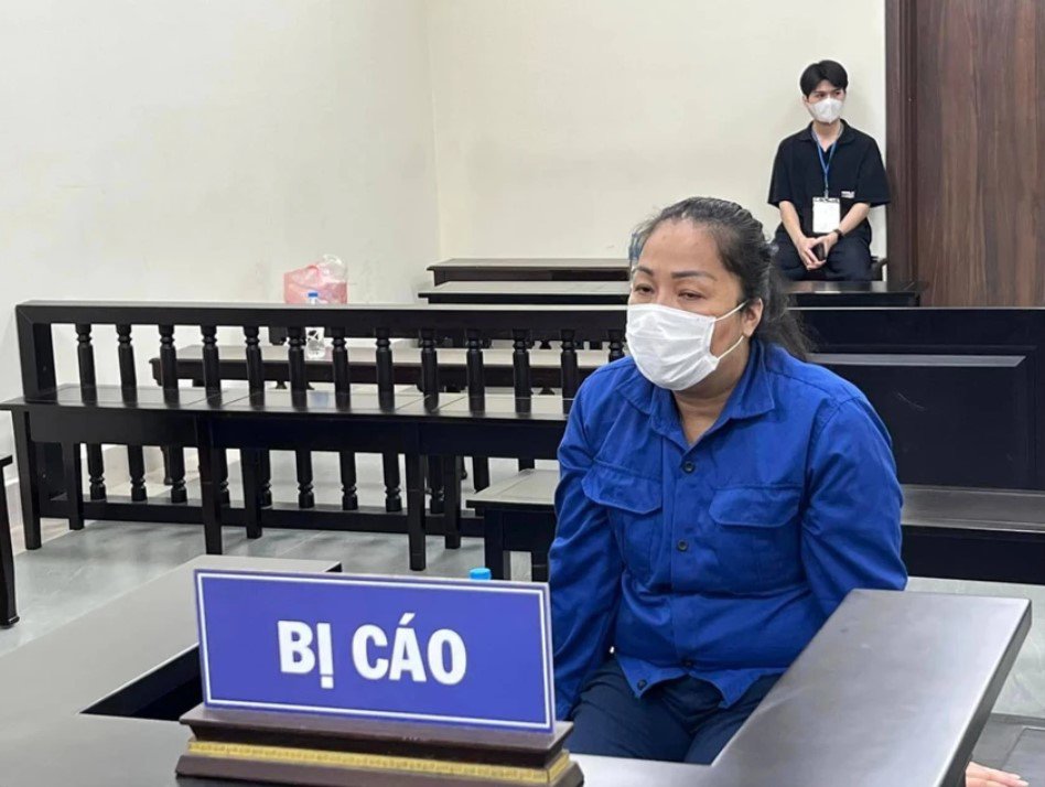 Bị cáo Nguyễn Thị Thu Hà tại phiên tòa. Ảnh: NGUYỄN HƯNG