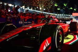 Đua xe F1, Singapore GP: Chiến thắng kịch tính của Sainz trên đường phố Singapore