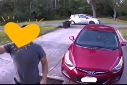 Bạn trẻ - Cuộc sống - Shipper để lại dãy số lạ, cô gái "run rẩy" trước suy đoán của cộng đồng mạng