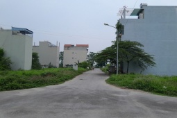 Kinh doanh - Nhiều chủ nhà đất rao bán giảm giá từ vài trăm triệu tới cả tỷ đồng