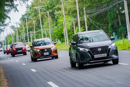 Ấn tượng cùng ba mẫu xe của Nissan trên cung đường ven biển