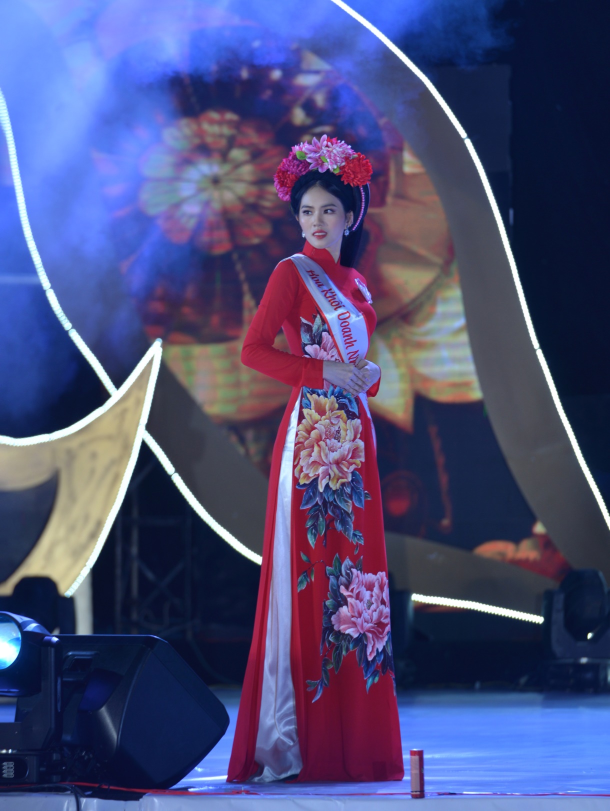 Người đẹp Hậu Giang – Trương Thị Mỹ Hằng đạt danh hiệu Á khôi 2 Hoa khôi Doanh nhân Tài sắc Việt Nam 2023 - 3